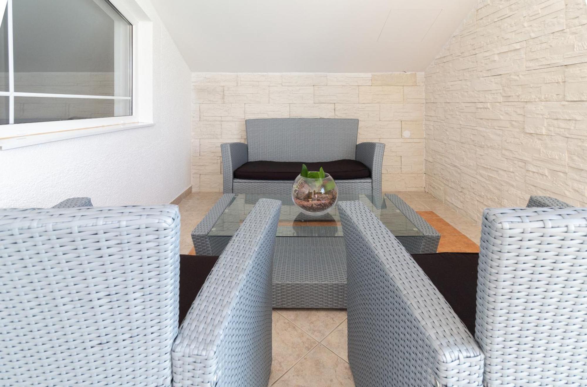 Apartmani Ivano Vir Exterior photo